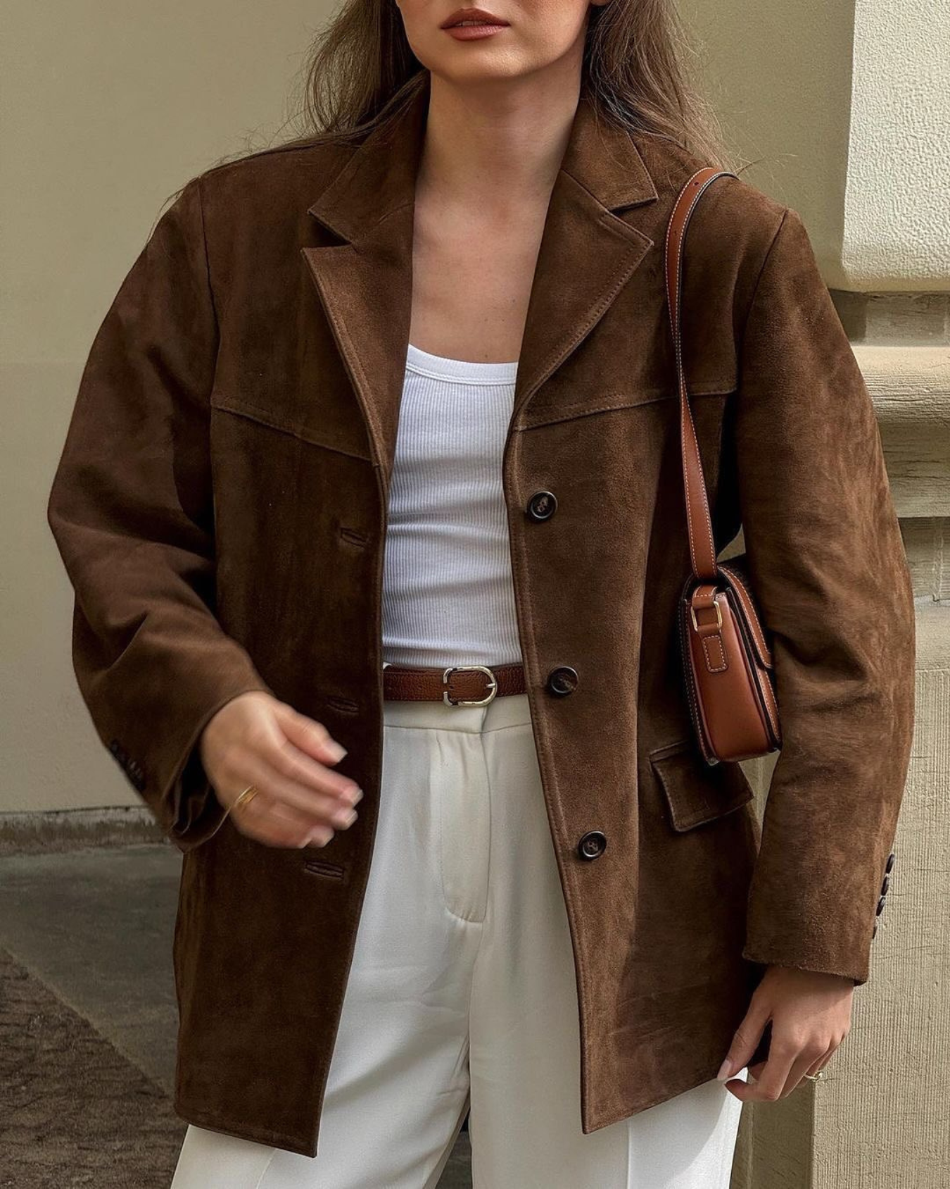 Eleganter und moderner Damen-Blazer aus Wildlederoptik
