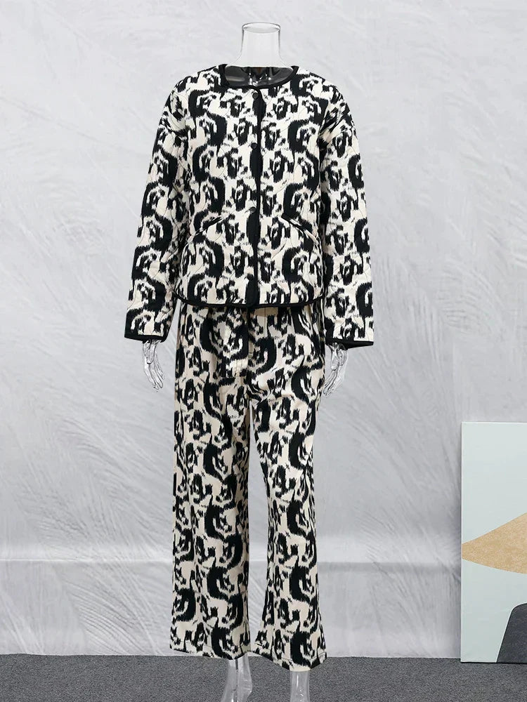 Lily - Schicke und Stilvolle Vintage Blumenprint Herbstjacke für Damen