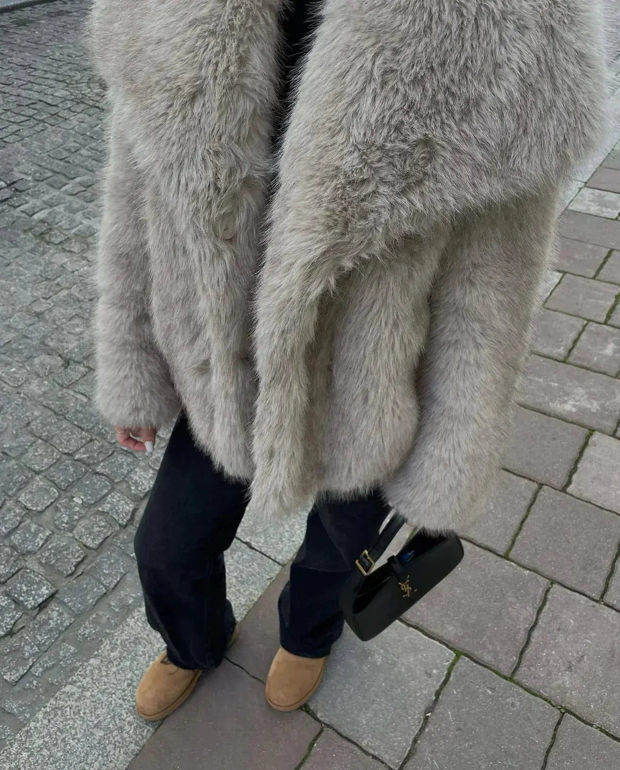 Mia | Eleganter Pelzmantel für Damen