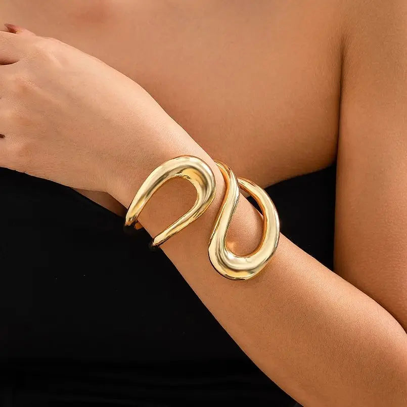 Susanne | Klassisches Geometrisches Gedrehtes Offenes Armband für Damen