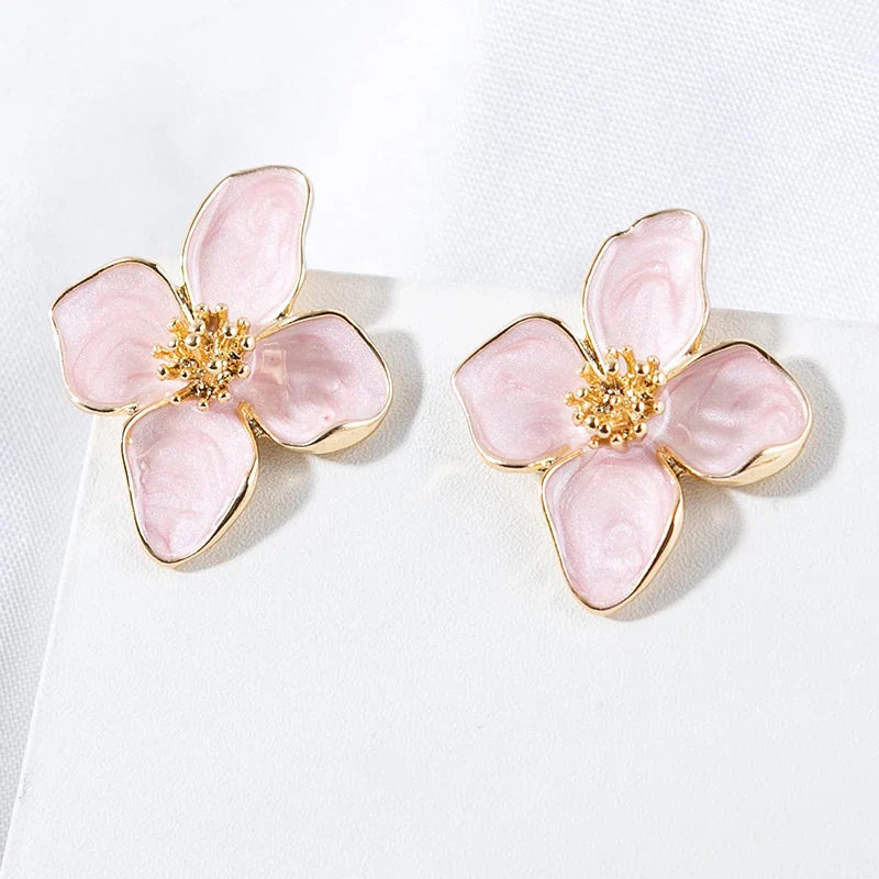 Daisi - Trendige Blumen-Ohrringe für Damen