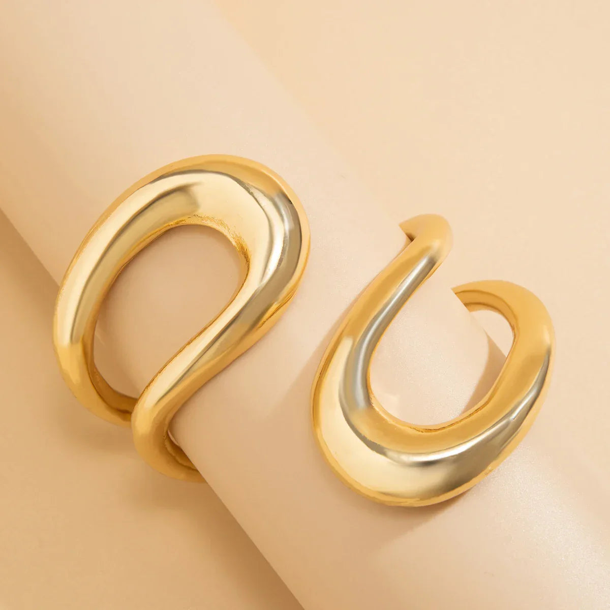 Susanne | Klassisches Geometrisches Gedrehtes Offenes Armband für Damen