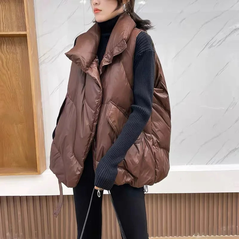 Liana - Oversized Daunenweste für Damen