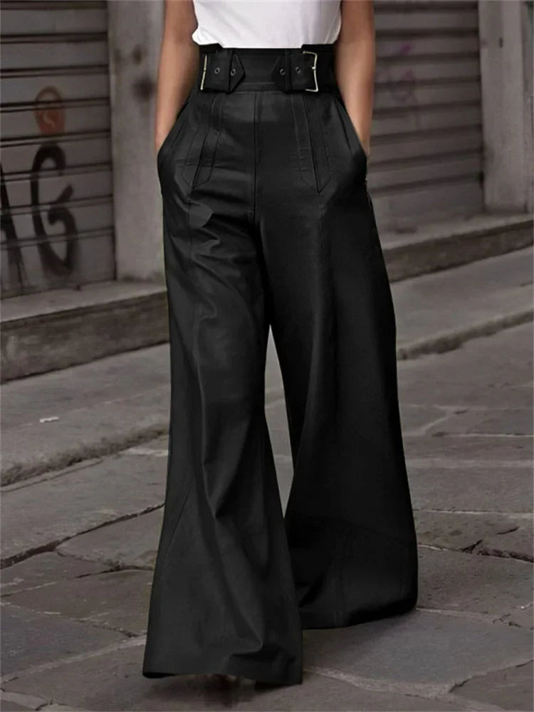 Weite Lederhose mit Hohem Bund | Kunstleder | Elegant und Modern