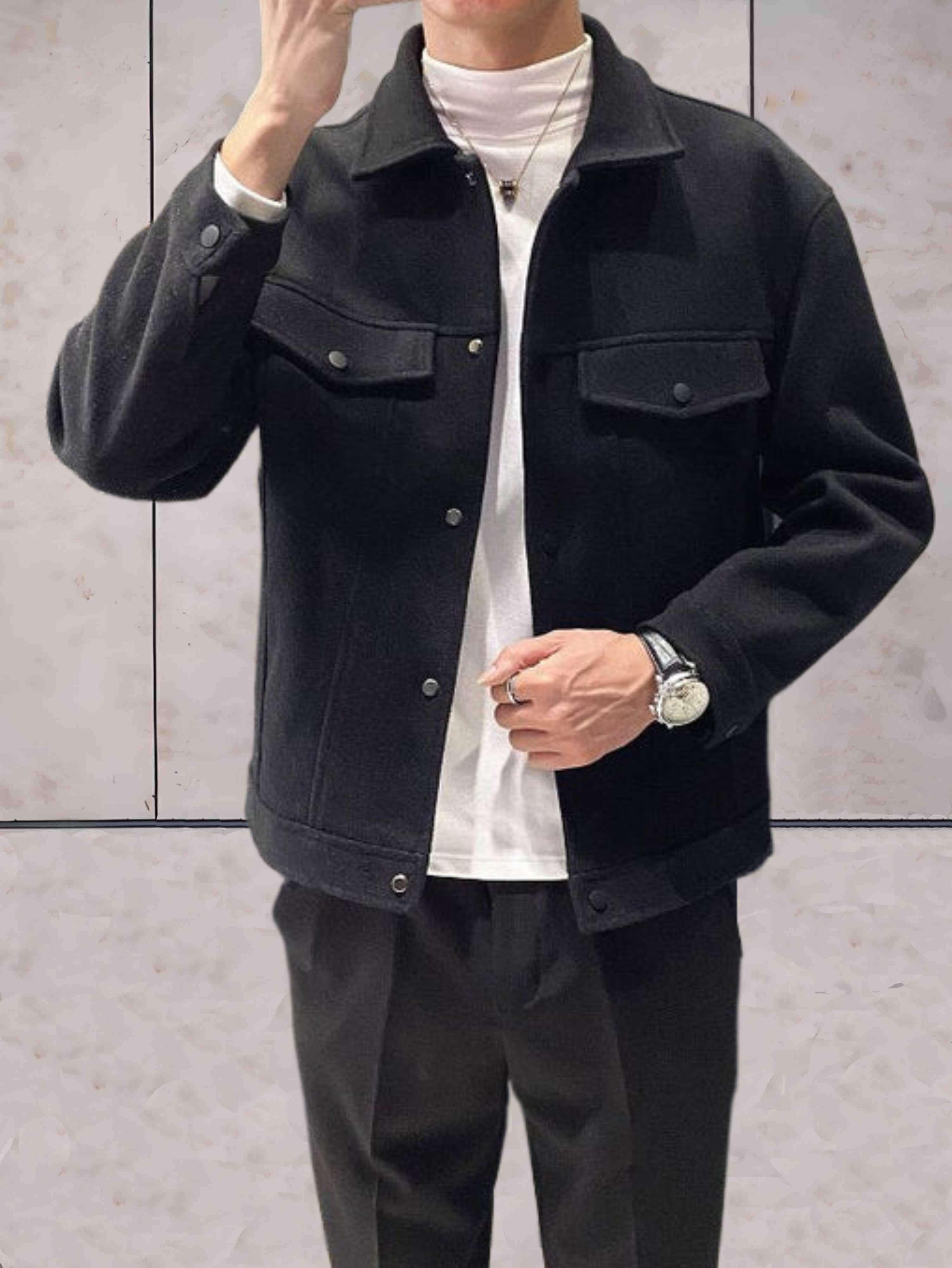 Mo - Einfache Jacke mit Knopfverschluss und Taschen