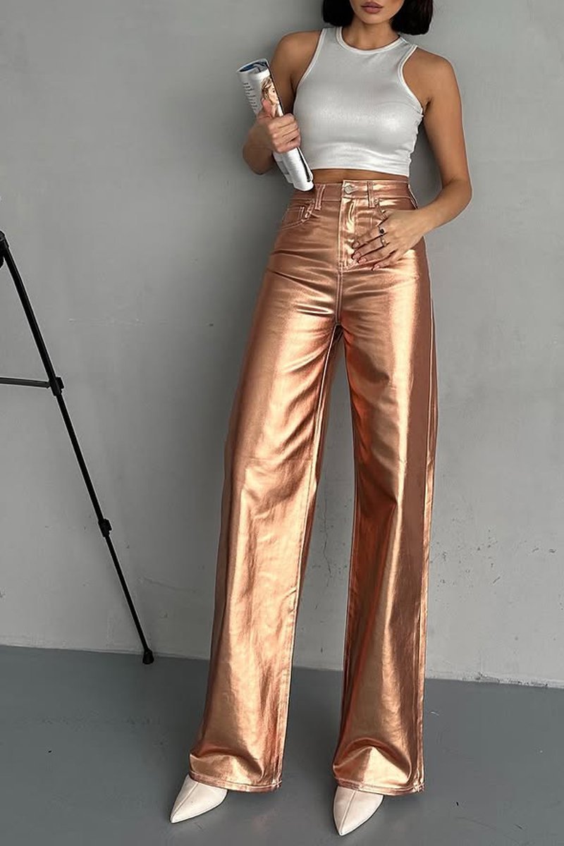 Weite Metallic-Hose | Glänzender Look | Modisches Statement