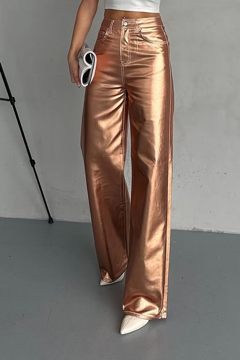 Weite Metallic-Hose | Glänzender Look | Modisches Statement