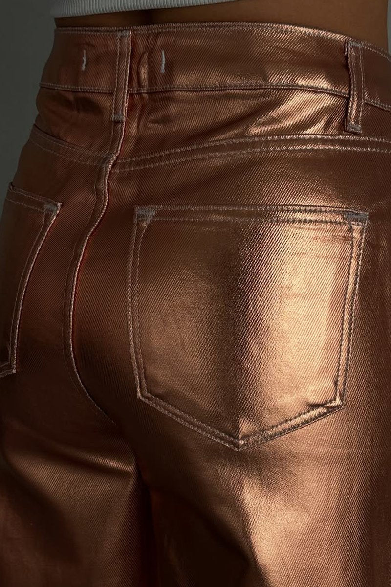 Weite Metallic-Hose | Glänzender Look | Modisches Statement