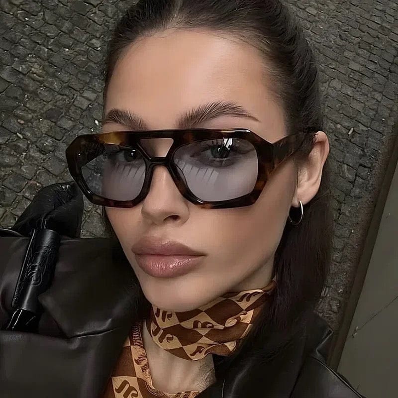 Loralee - Trendige Damen-Sonnenbrille mit großem Rahmen