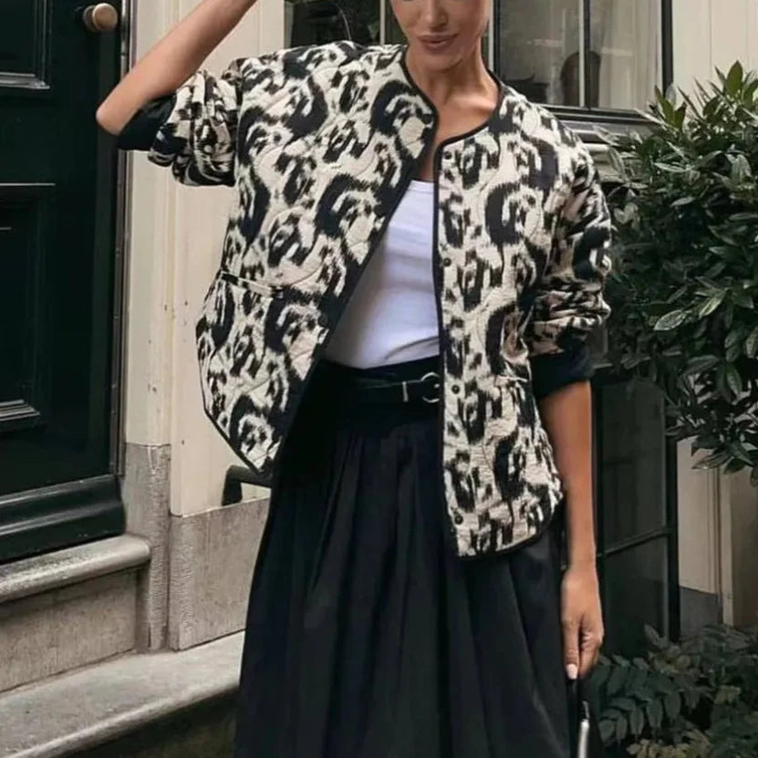 Gary - Schwarz-weiß bedruckte Oversize-Jacke