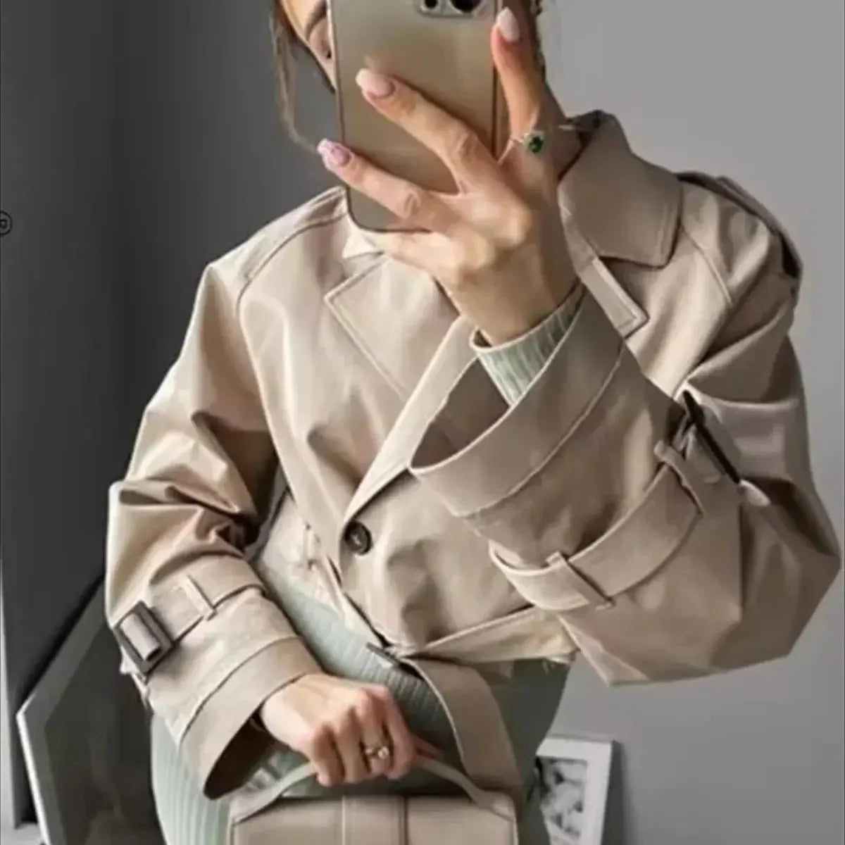 Hyacinth Kürzerer Trenchcoat