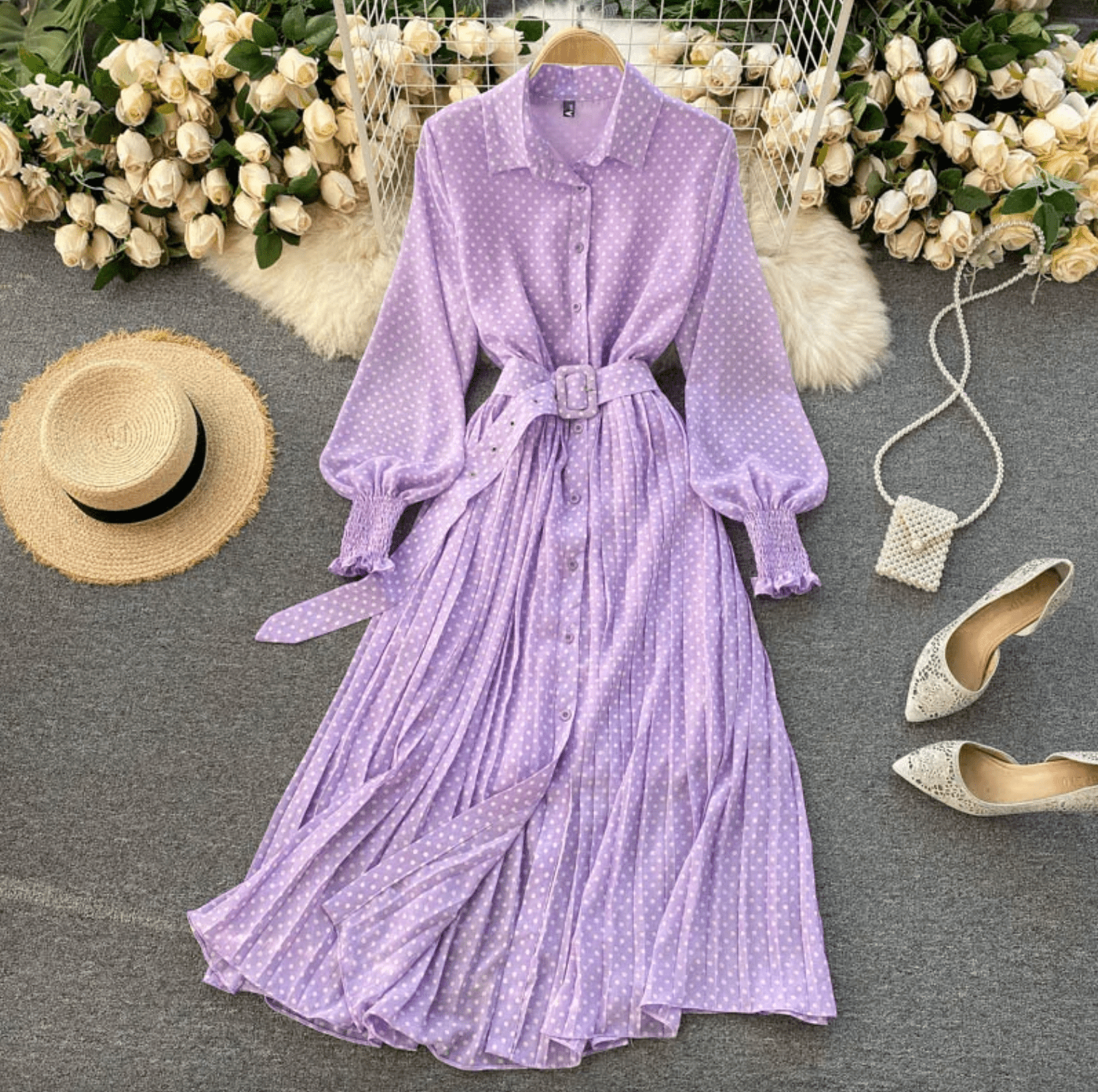 Kine Gepunktetes Kleid mit Taillengürtel